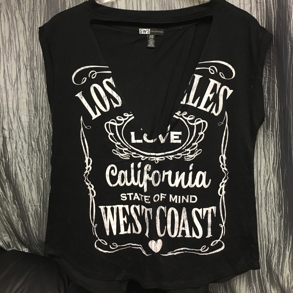 Women’s summer tee